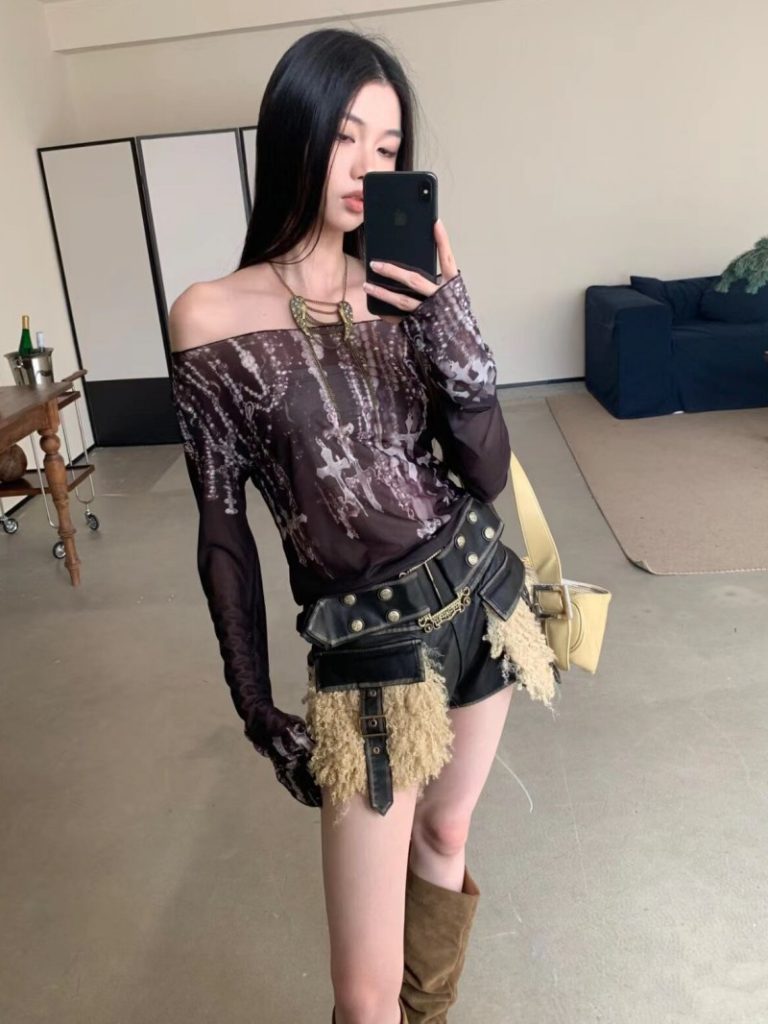 Original Dark Punk Sweet Hot Girl Off-Shoulder Print Mesh Long Sleeve Base Layer Sun Protection Top
